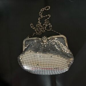Warren Reed Silver Mesh Evening Purse w/Rhinestone Clasp